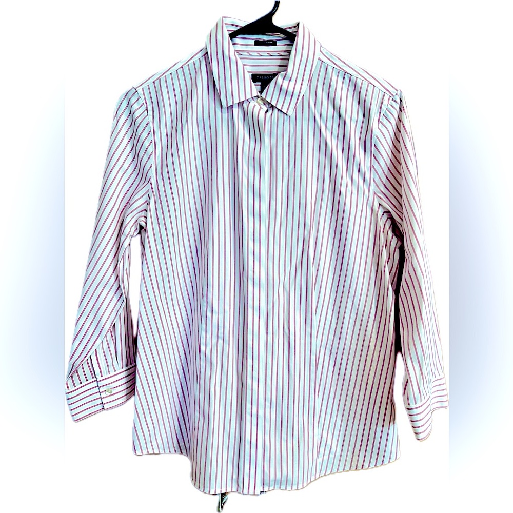 Talbots Wrinkle Resistant Light Red and White Striped Button Down Blouse Size 6